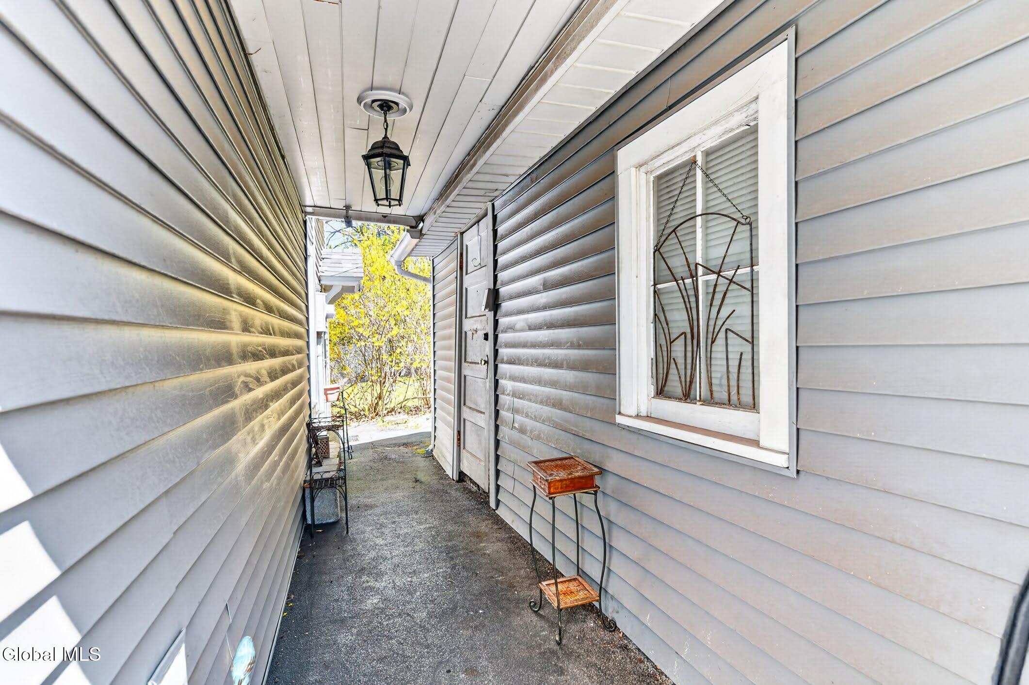 1817 Nott Street Schenectady NY 12309