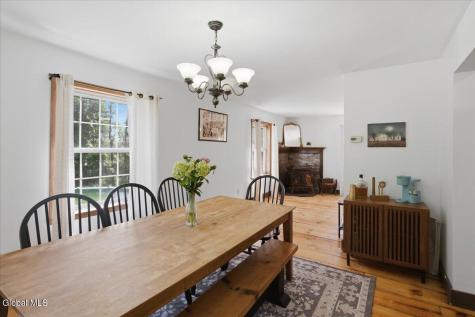 28 Covenant Circle East Nassau NY 12062