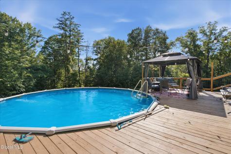 28 Covenant Circle East Nassau NY 12062