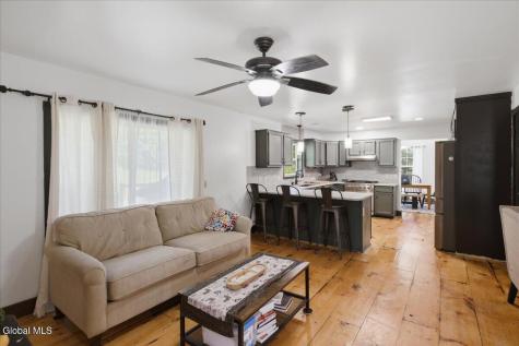 28 Covenant Circle East Nassau NY 12062