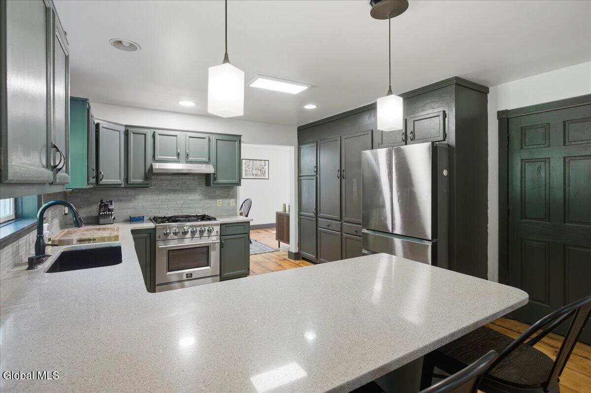 28 Covenant Circle East Nassau NY 12062
