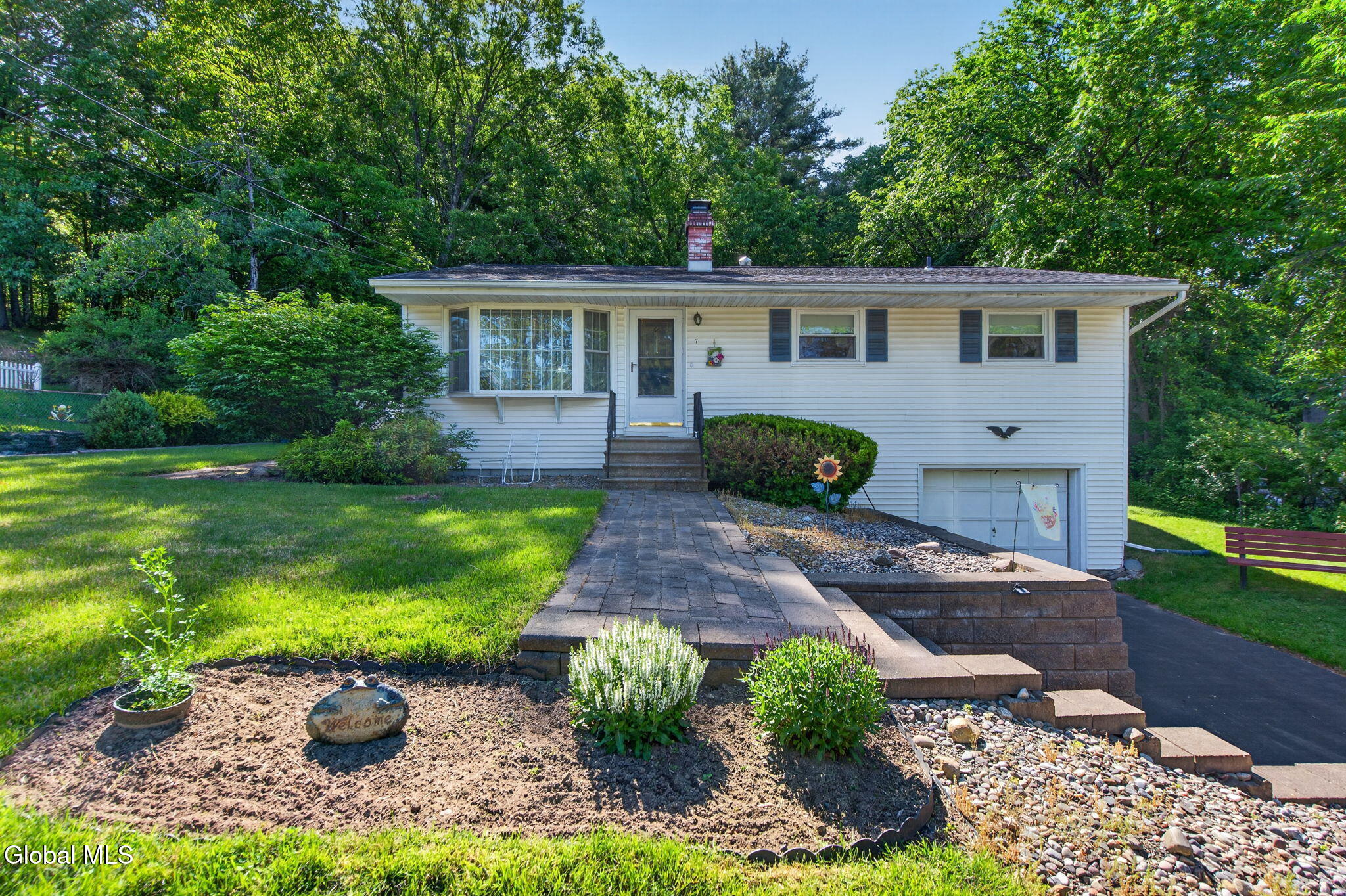 7 Dahlem Boulevard Schenectady NY 12309