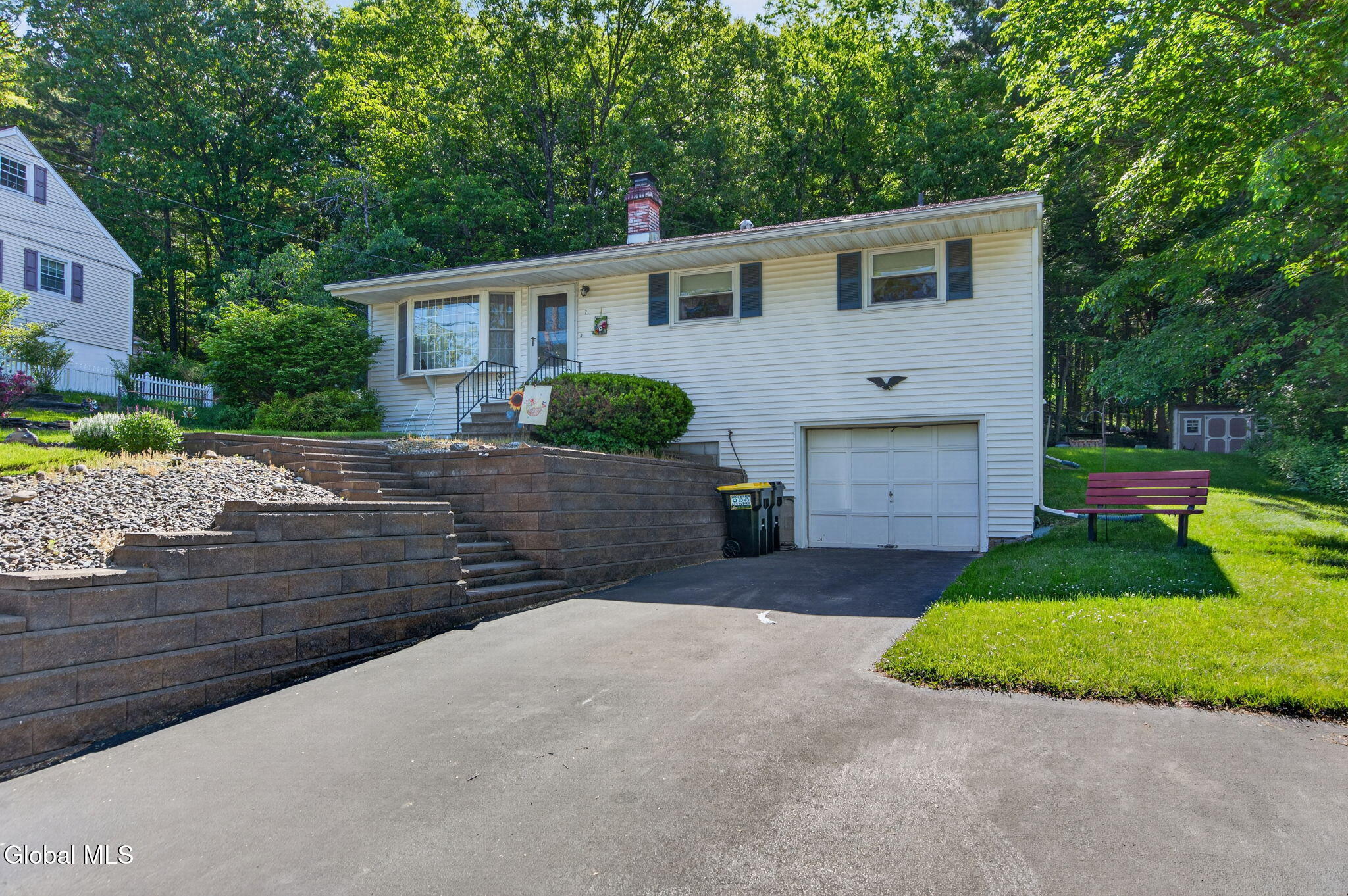 7 Dahlem Boulevard Schenectady NY 12309