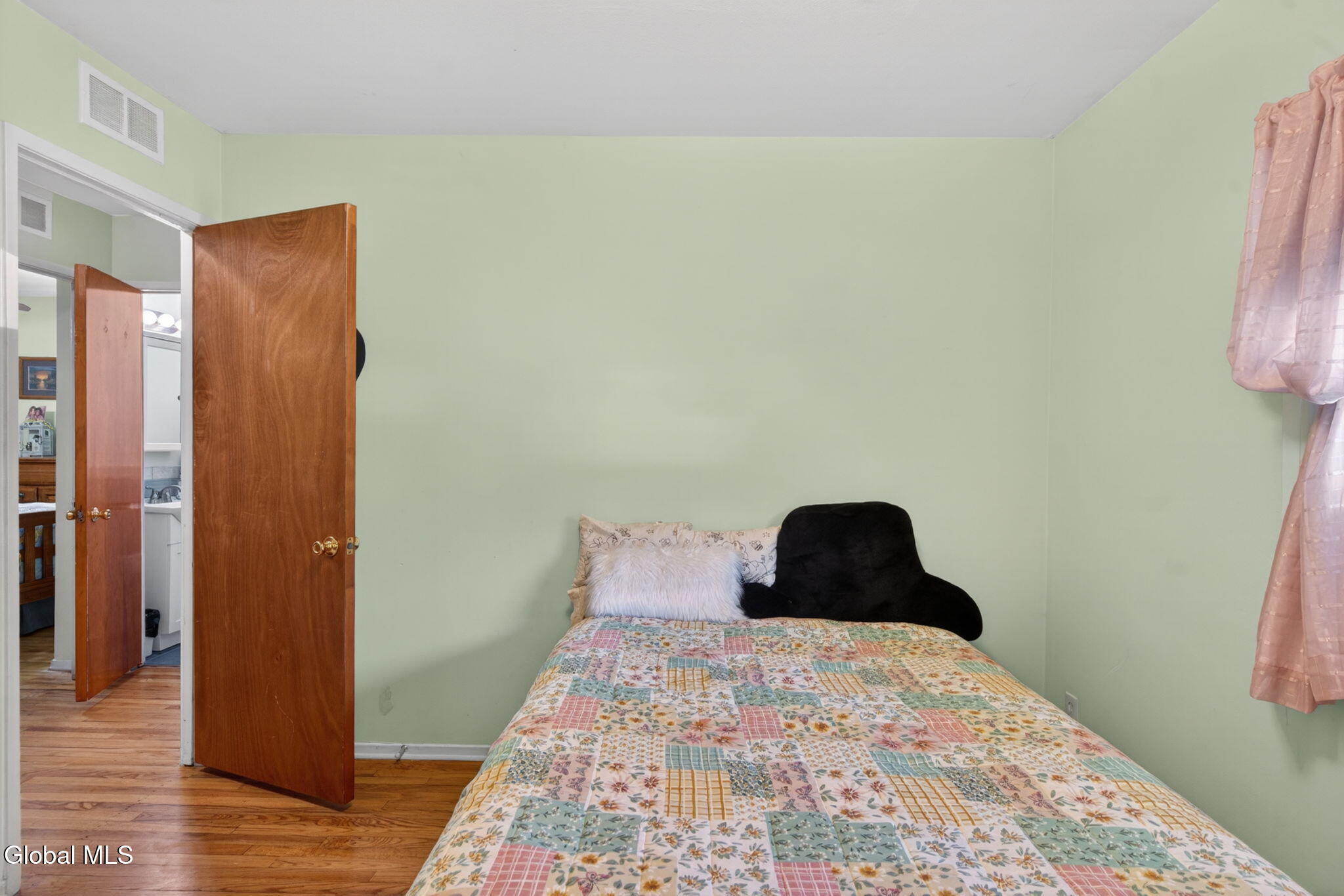 7 Dahlem Boulevard Schenectady NY 12309