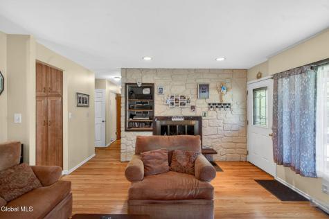 7 Dahlem Boulevard Schenectady NY 12309