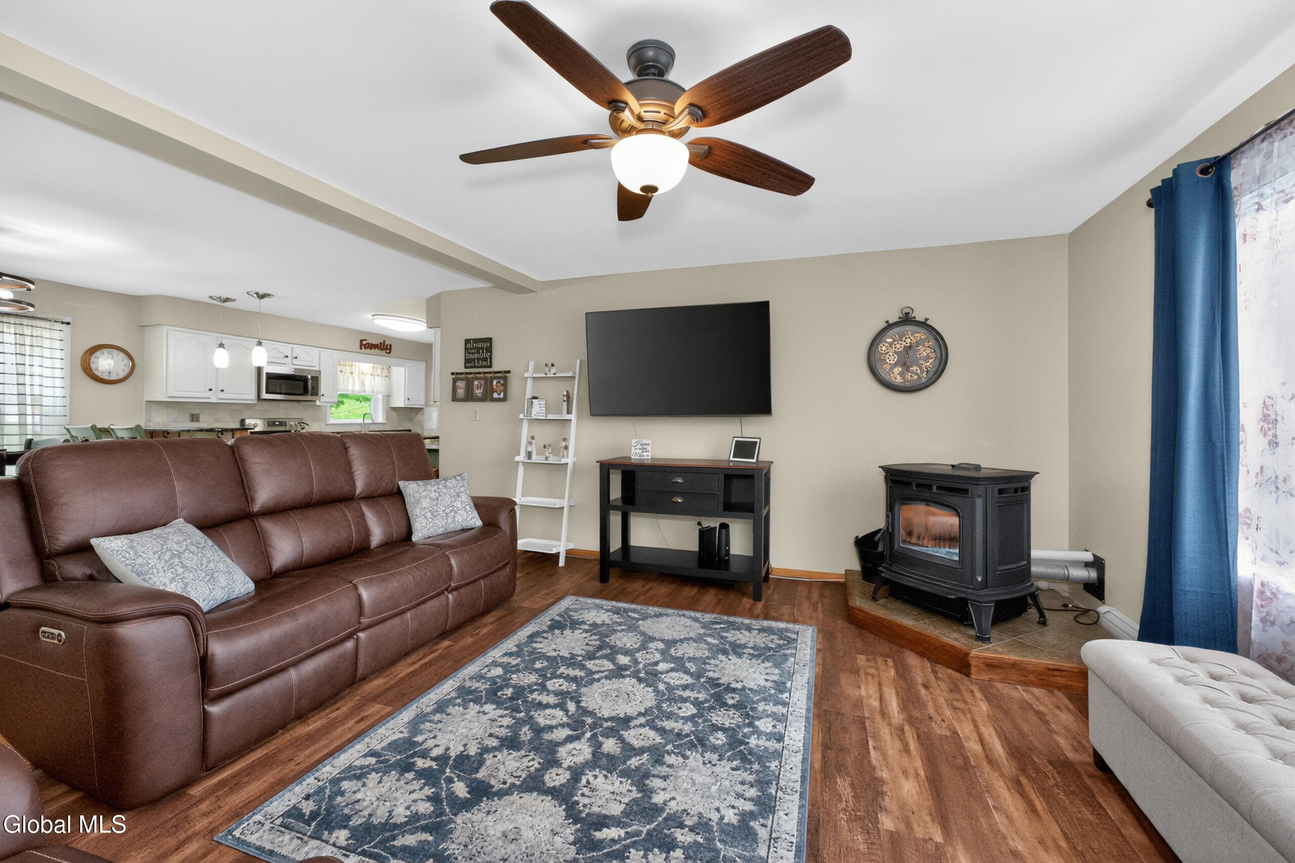 128 Valley Court Cobleskill NY 12043