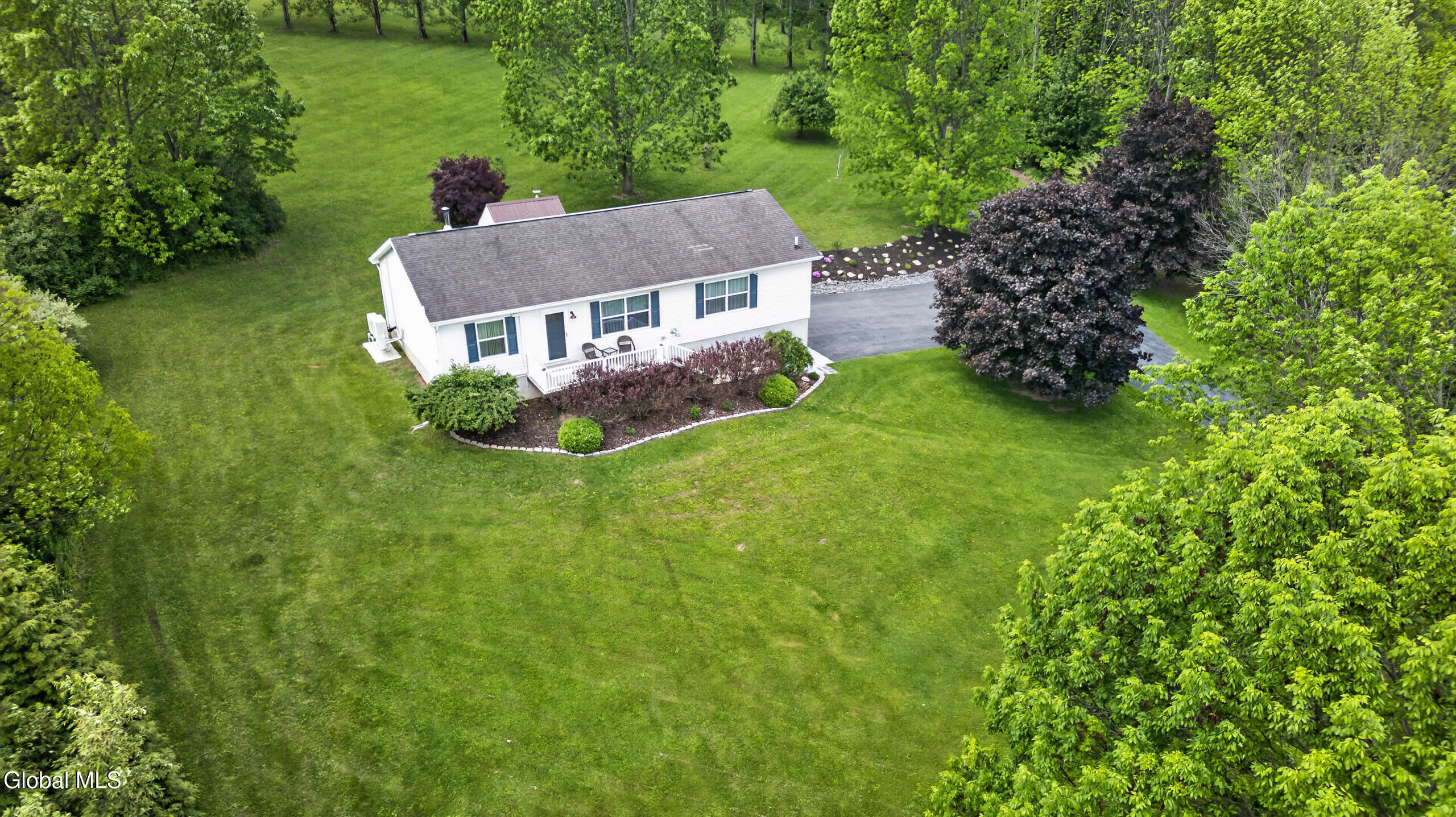 128 Valley Court Cobleskill NY 12043