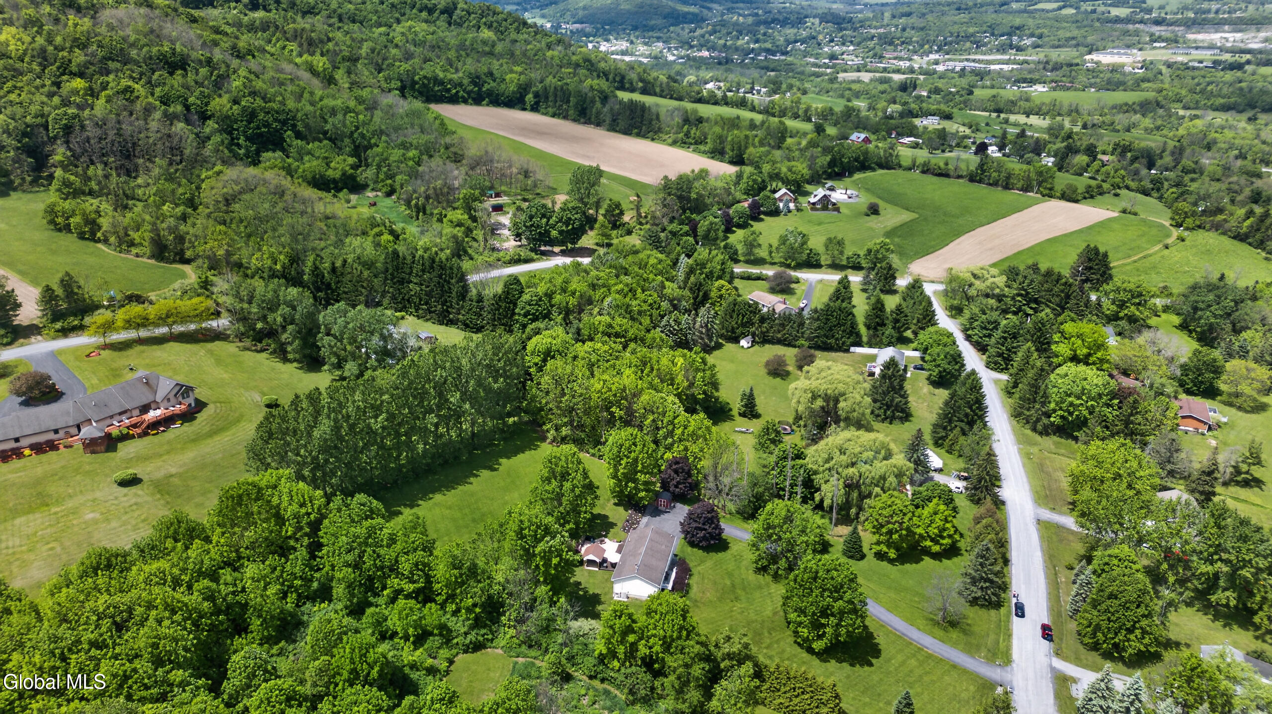 128 Valley Court Cobleskill NY 12043