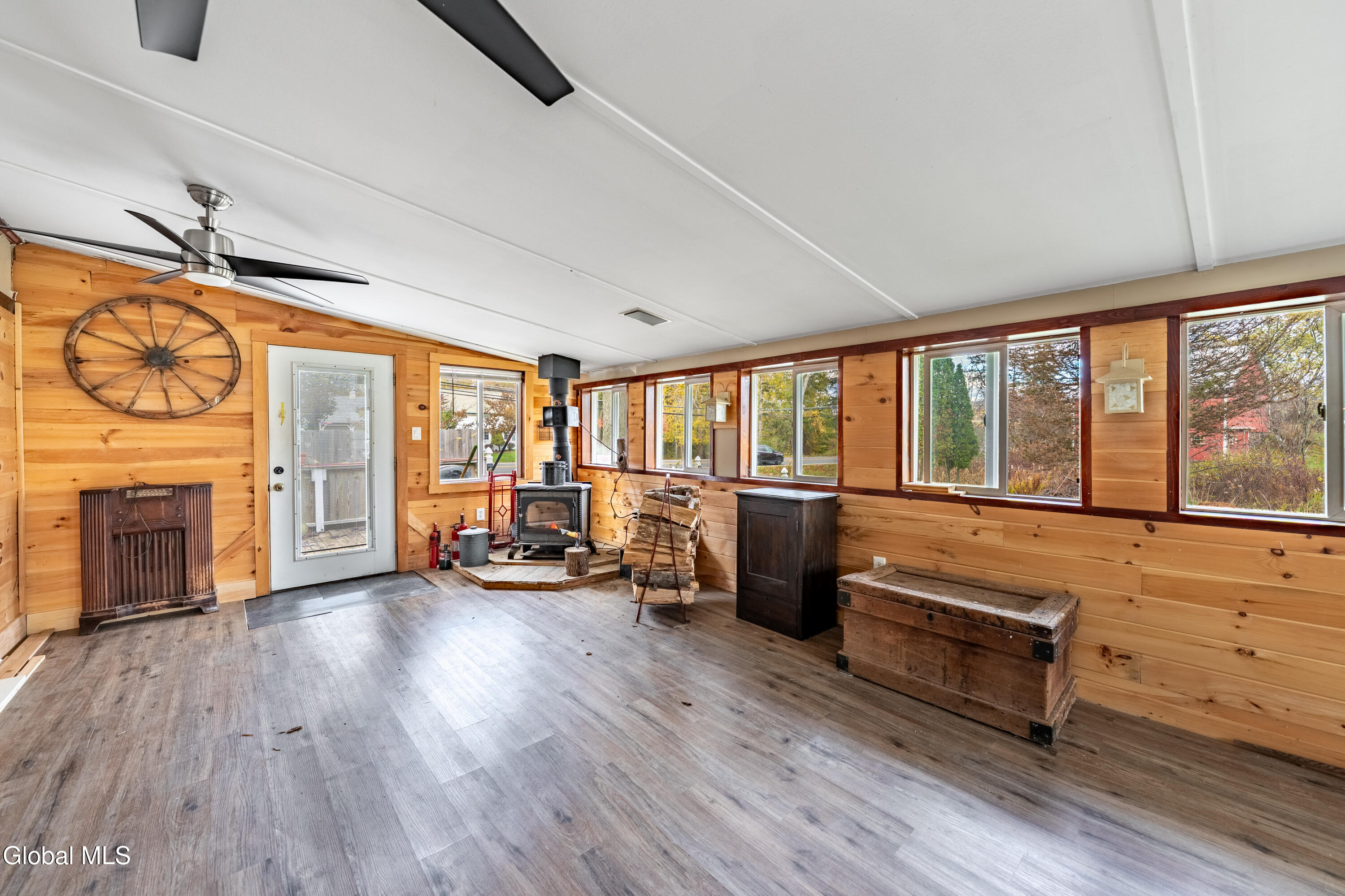 379 Ny Highway 355 Poestenkill NY 12140