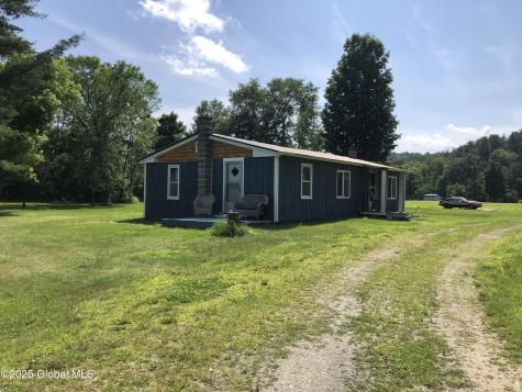 141 Coon Lane Salem NY 12865