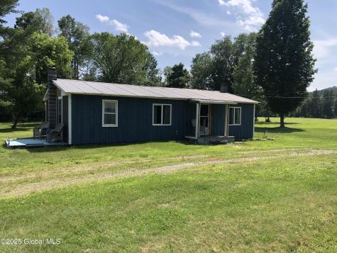 141 Coon Lane Salem NY 12865