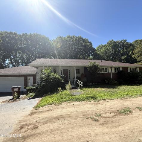181 S Kingsboro Avenue Gloversville NY 12078