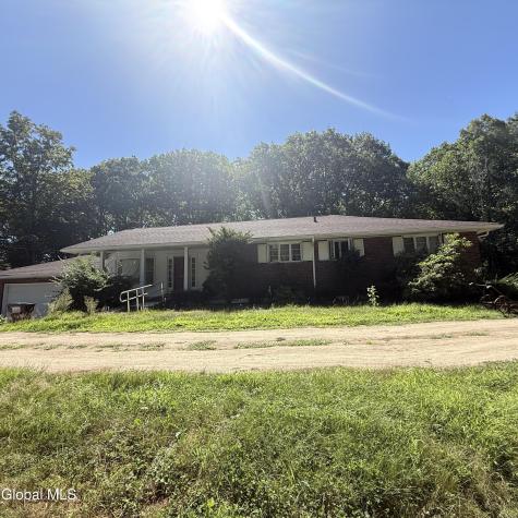 181 S Kingsboro Avenue Gloversville NY 12078