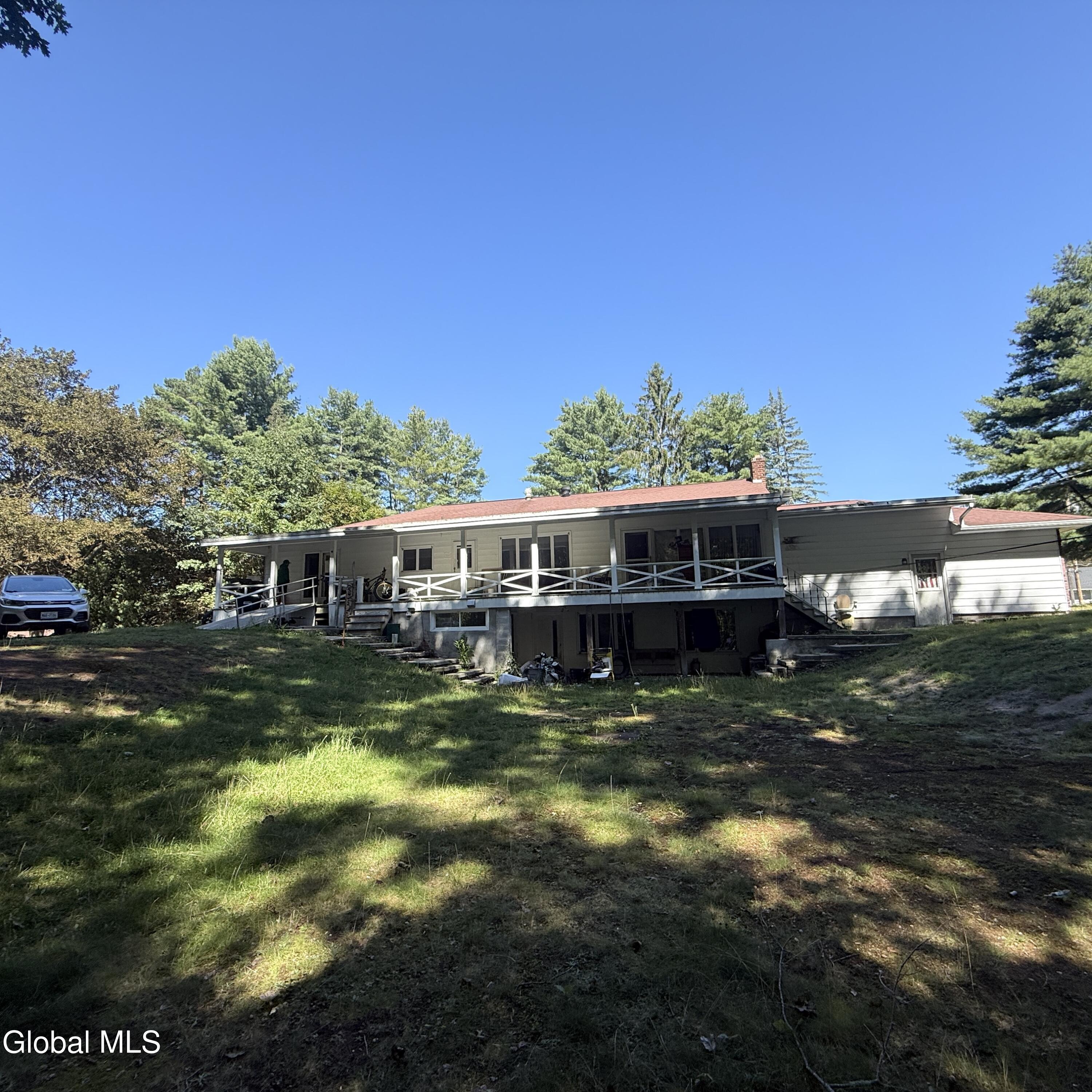 181 S Kingsboro Avenue Gloversville NY 12078