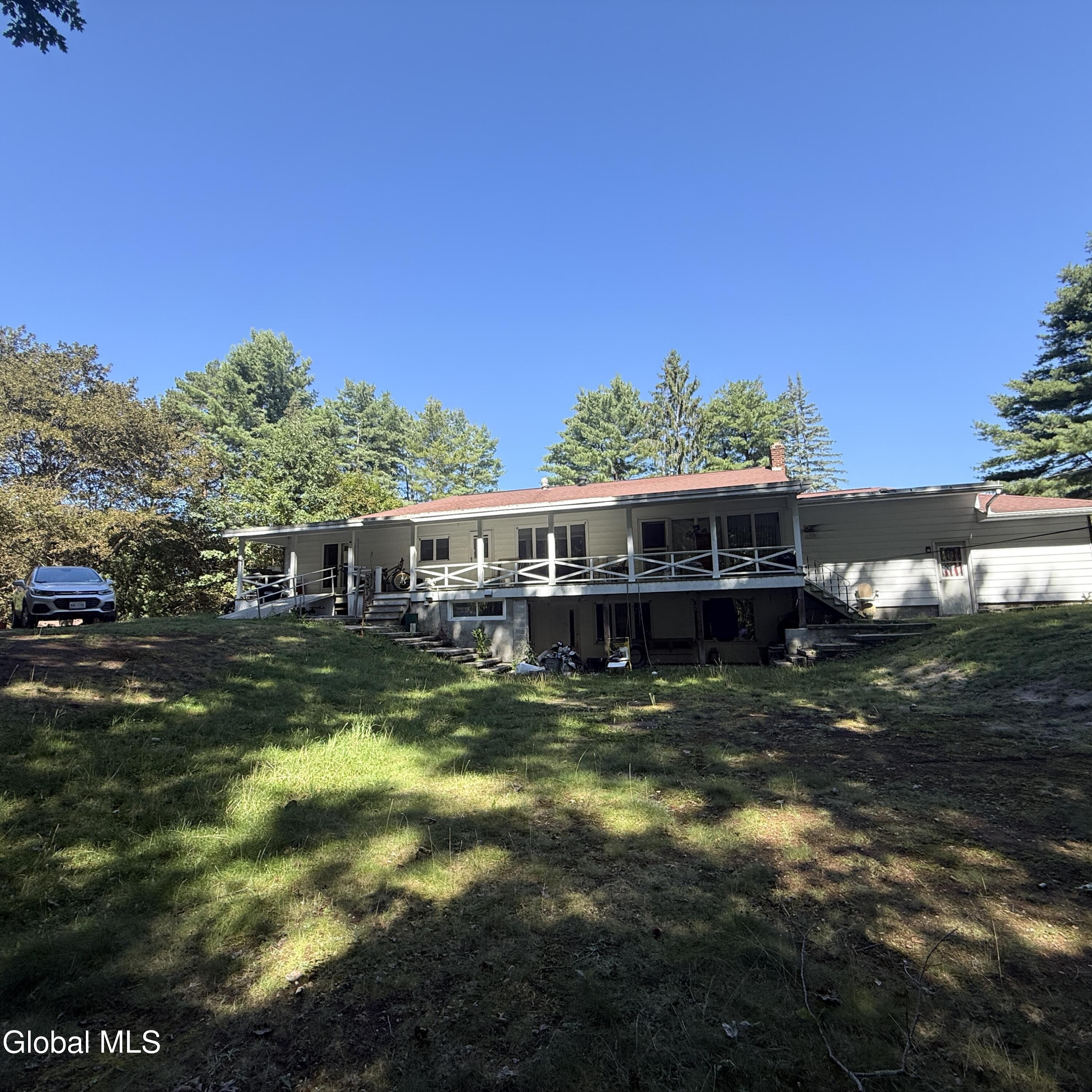 181 S Kingsboro Avenue Gloversville NY 12078