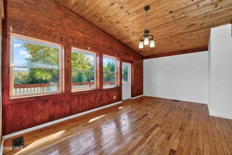 16043 Ny-22 Stephentown NY 12168