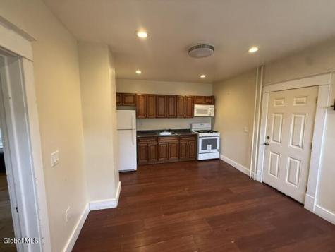 71 Hollywood Avenue Albany NY 12208