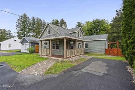 1820 Helderberg Avenue Schenectady NY 12306