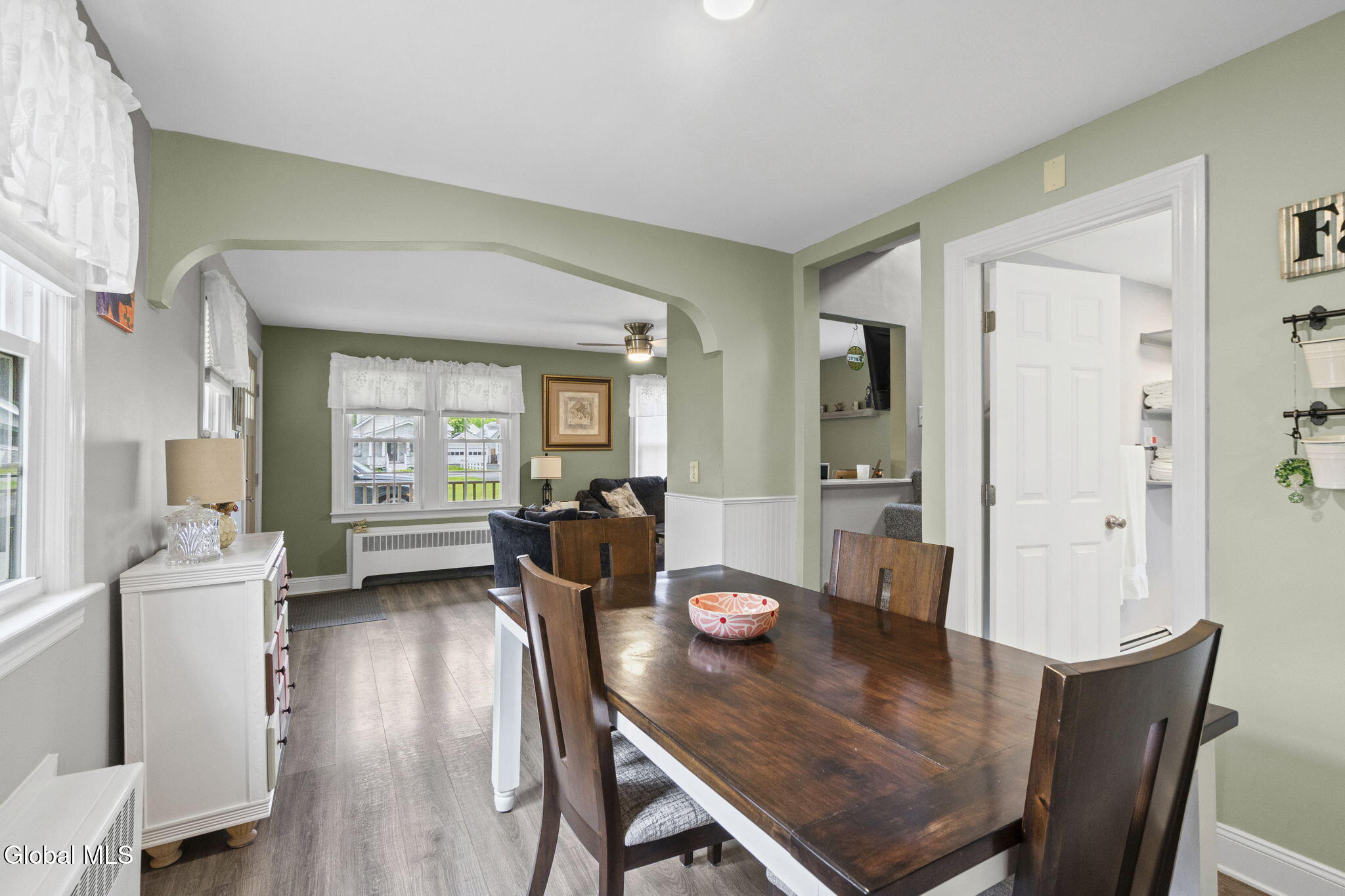 1820 Helderberg Avenue Schenectady NY 12306