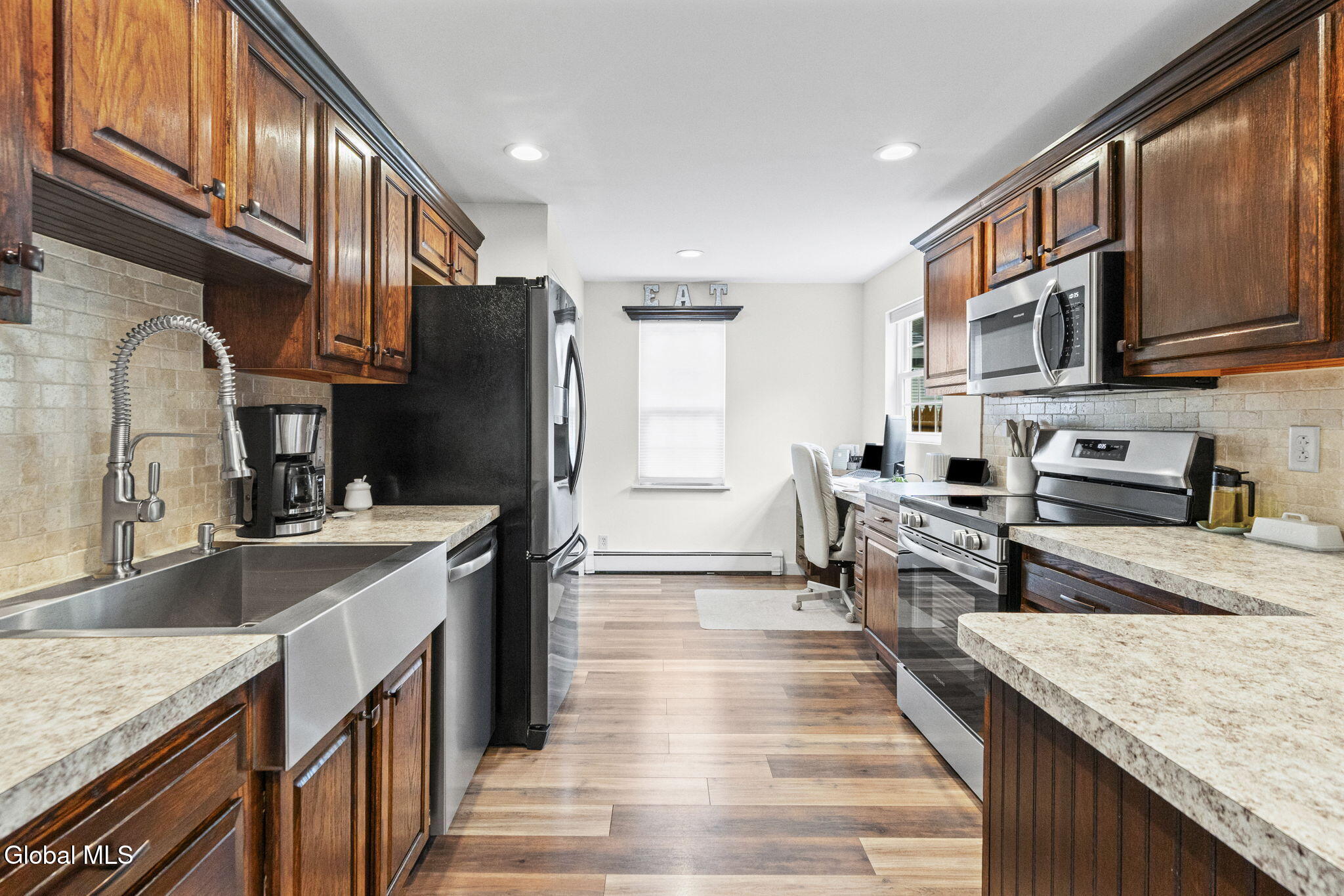 1820 Helderberg Avenue Schenectady NY 12306