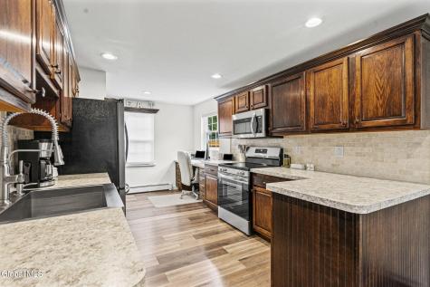 1820 Helderberg Avenue Schenectady NY 12306