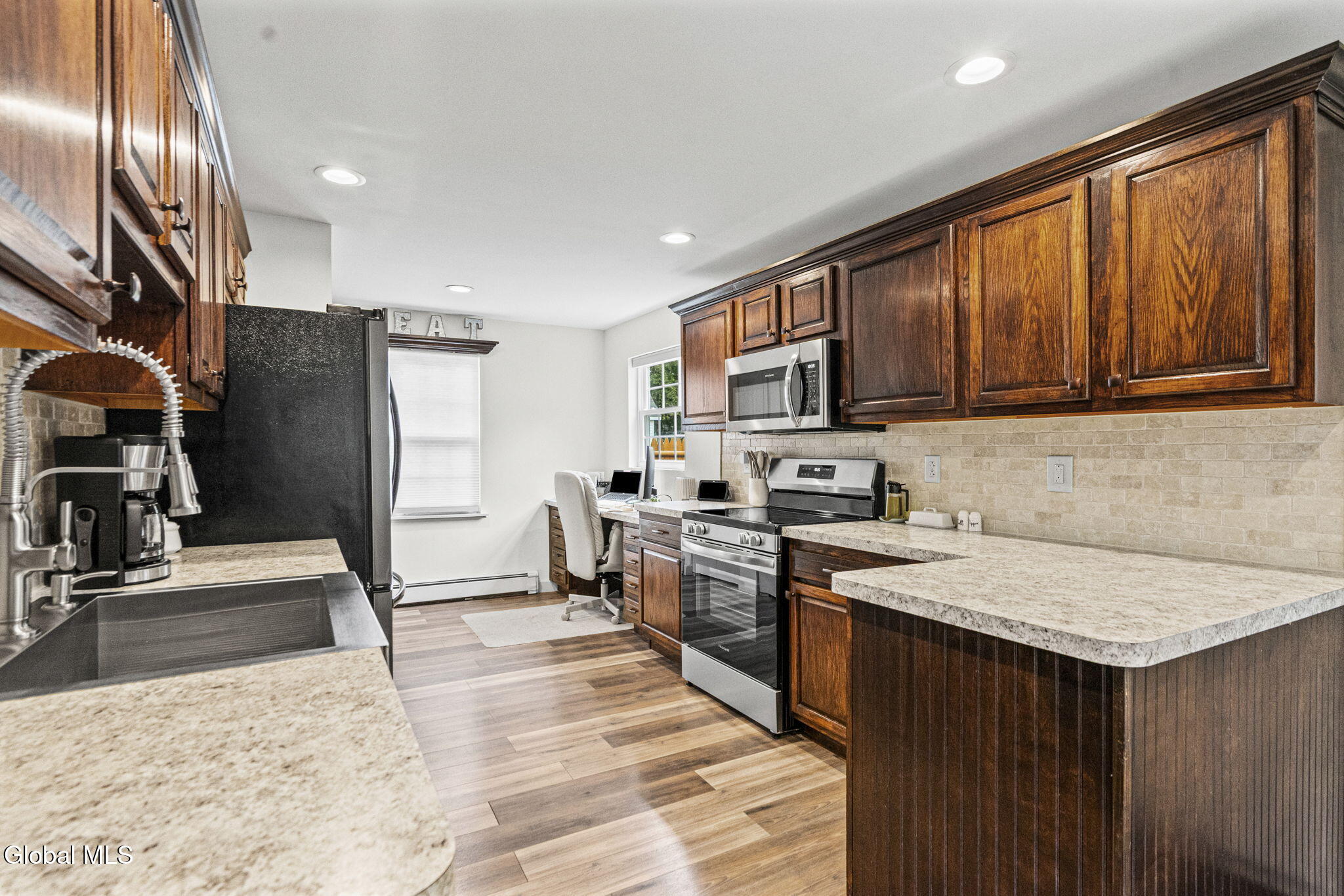 1820 Helderberg Avenue Schenectady NY 12306