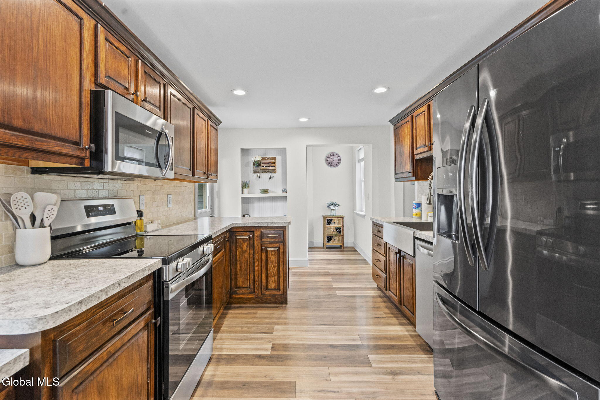 1820 Helderberg Avenue Schenectady NY 12306