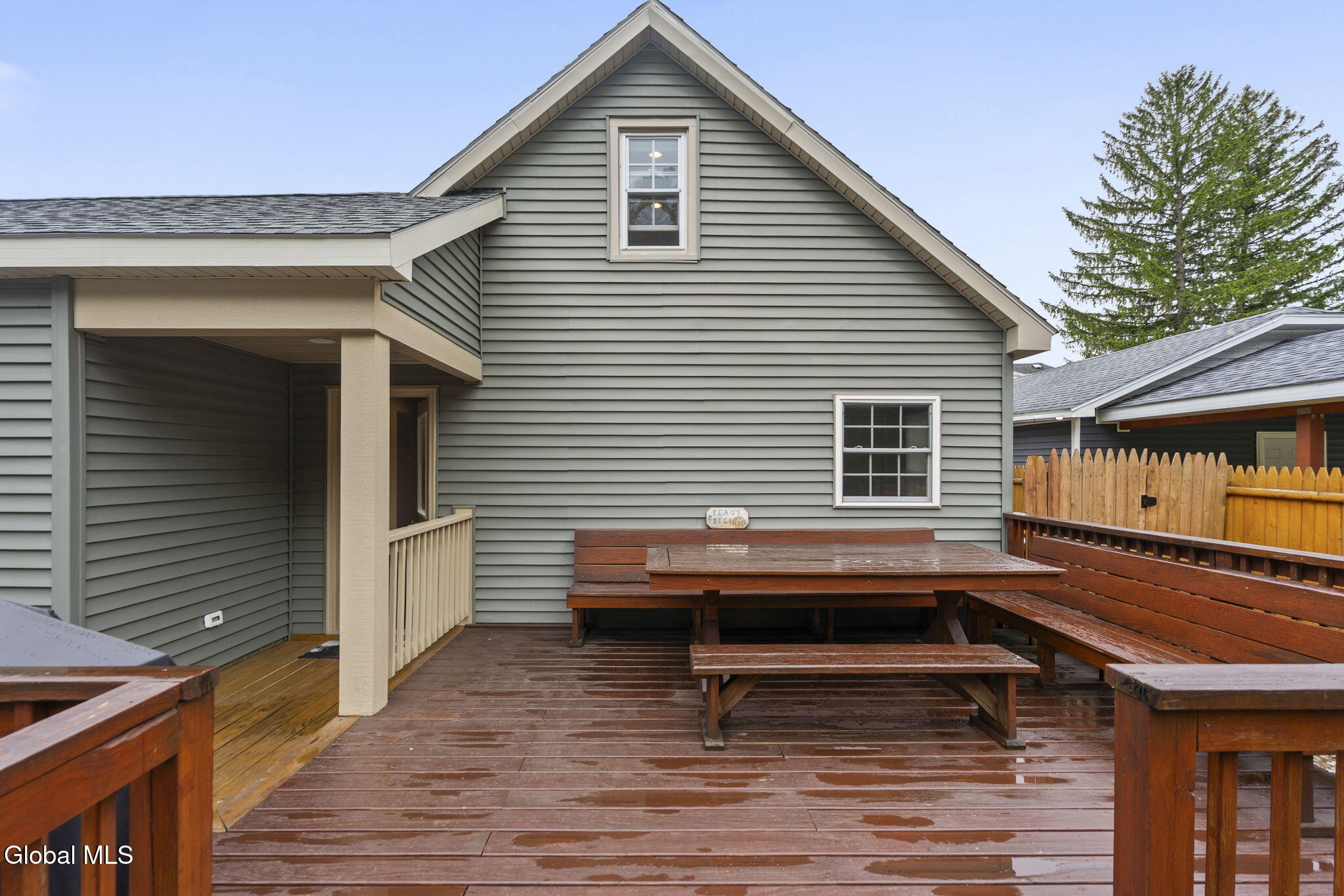 1820 Helderberg Avenue Schenectady NY 12306