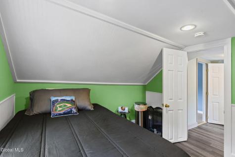 1820 Helderberg Avenue Schenectady NY 12306