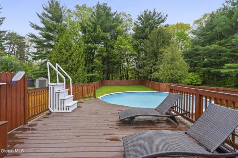 1820 Helderberg Avenue Schenectady NY 12306