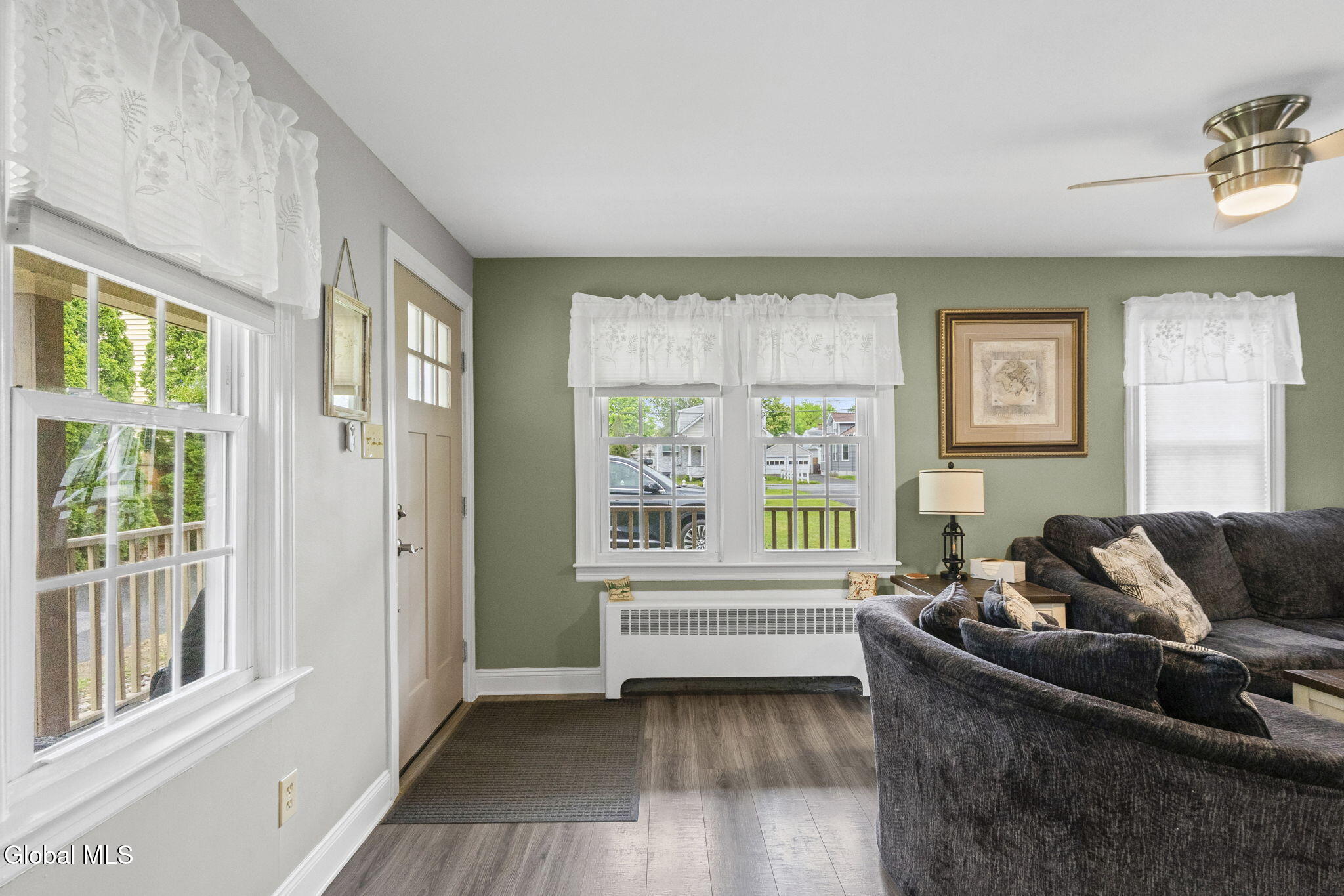 1820 Helderberg Avenue Schenectady NY 12306