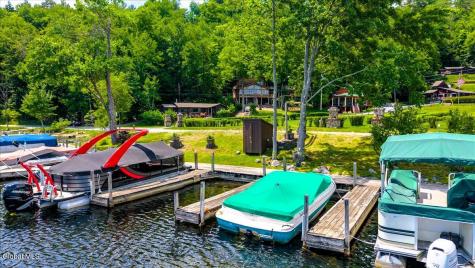 9 Chippewa Loop Brant Lake NY 12815