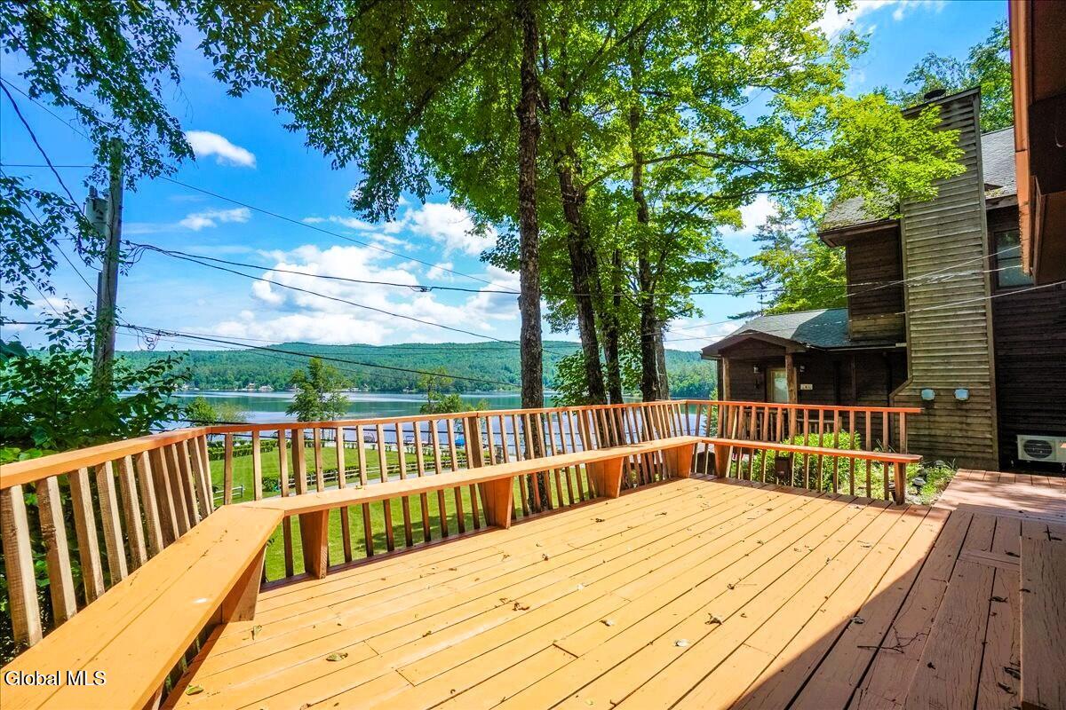 9 Chippewa Loop Brant Lake NY 12815