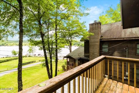 9 Chippewa Loop Brant Lake NY 12815