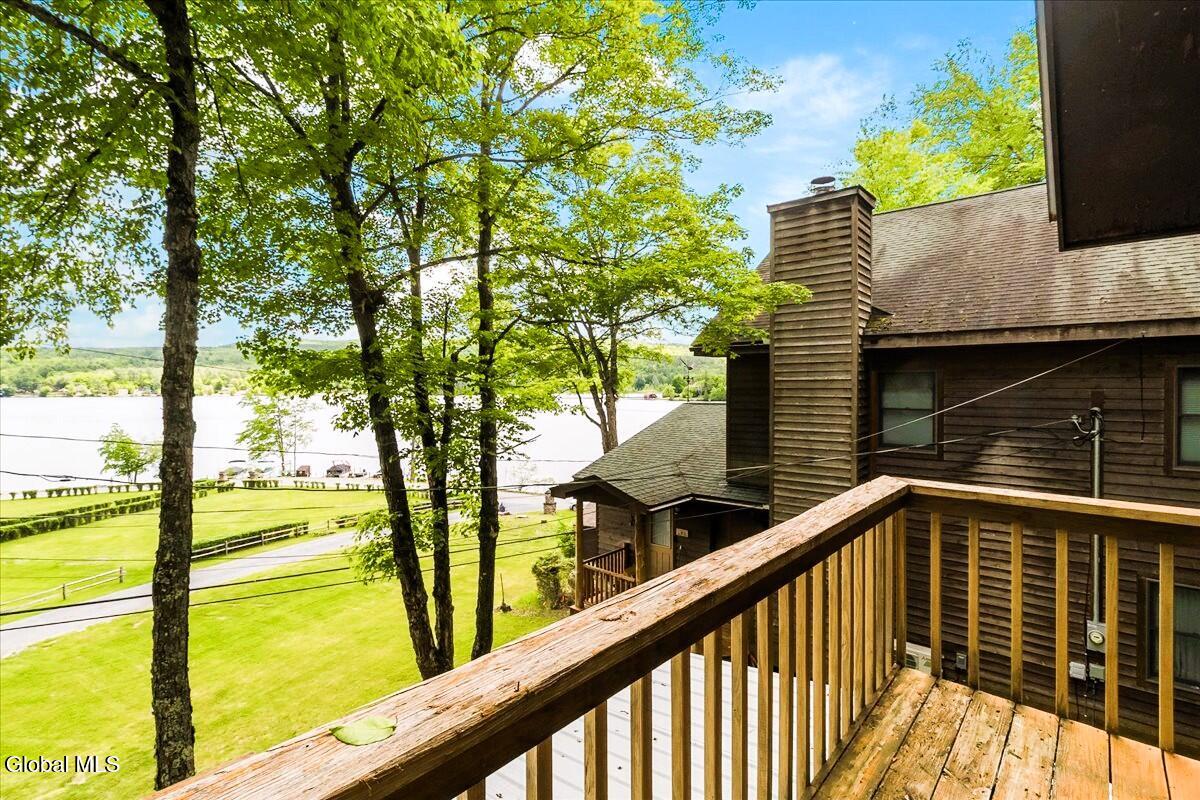 9 Chippewa Loop Brant Lake NY 12815