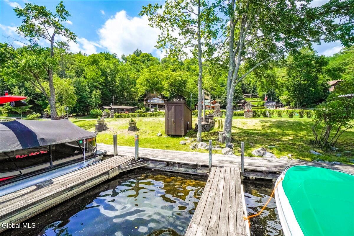 9 Chippewa Loop Brant Lake NY 12815
