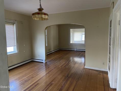 11 Pine Street Albany NY 12203