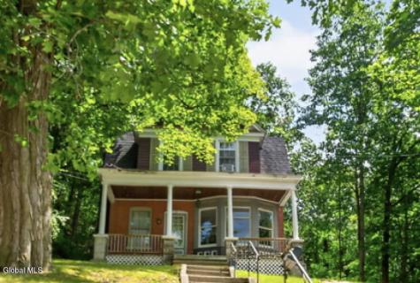 17 Northampton Road Amsterdam NY 12010