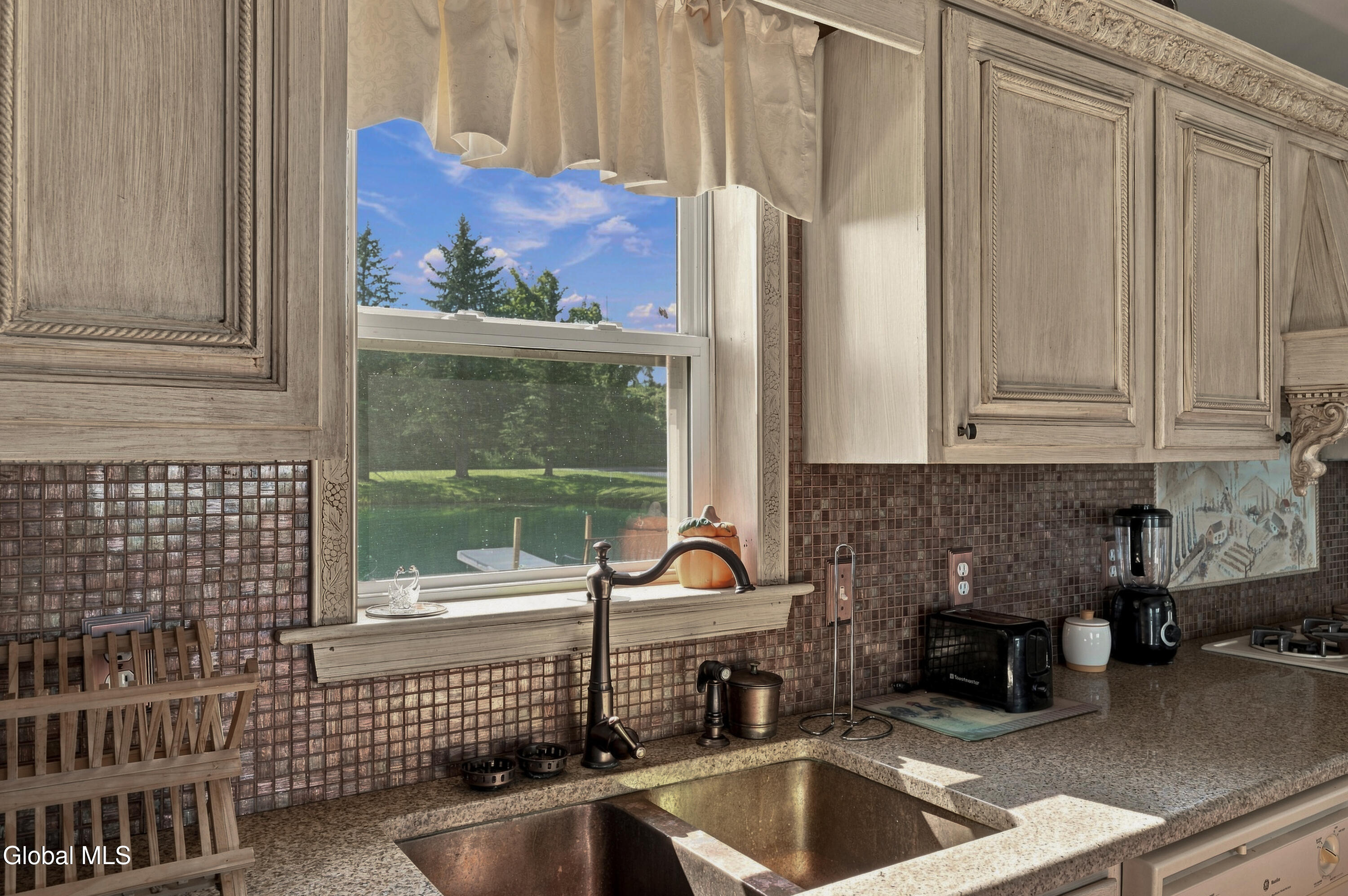 127 Firefly Meadow Road Fultonville NY 12072