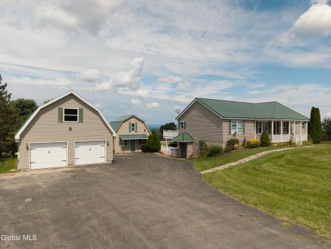 127 Firefly Meadow Road Fultonville NY 12072