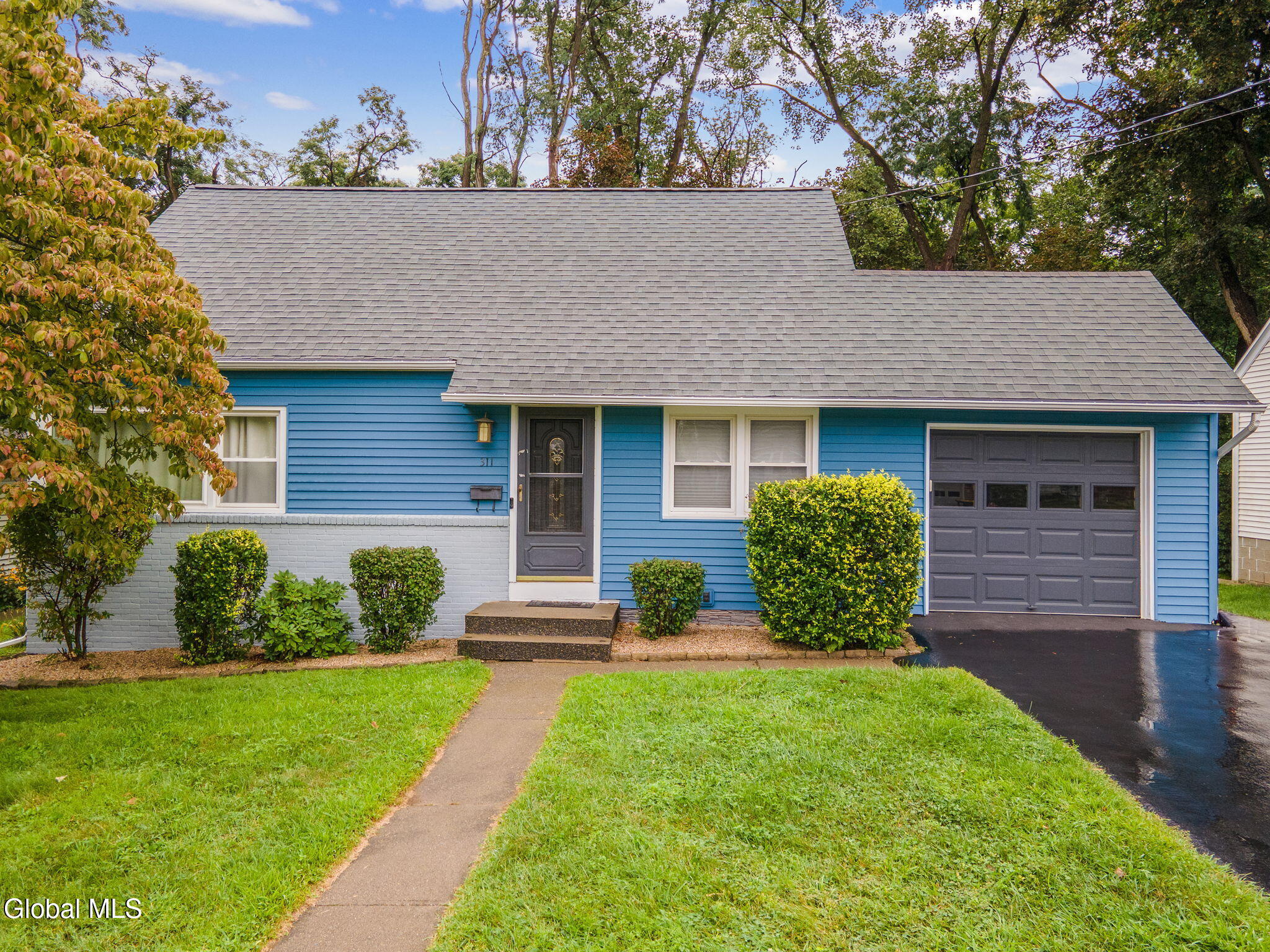 311 Sunset Avenue Rensselaer NY 12144