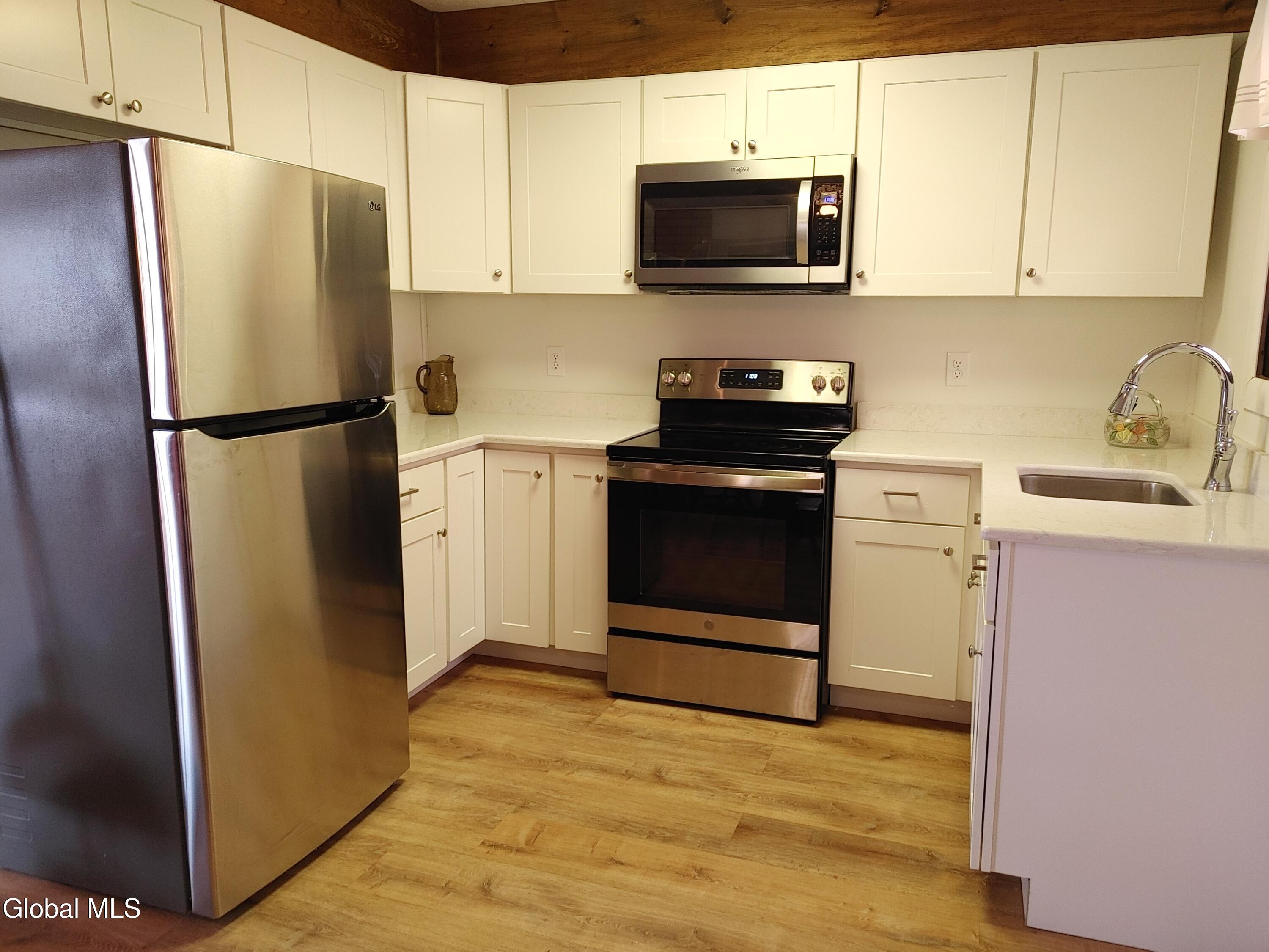 81 Ferry Road Crown Point NY 12928