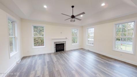 16 Eastpointe Drive Saratoga Springs NY 12866