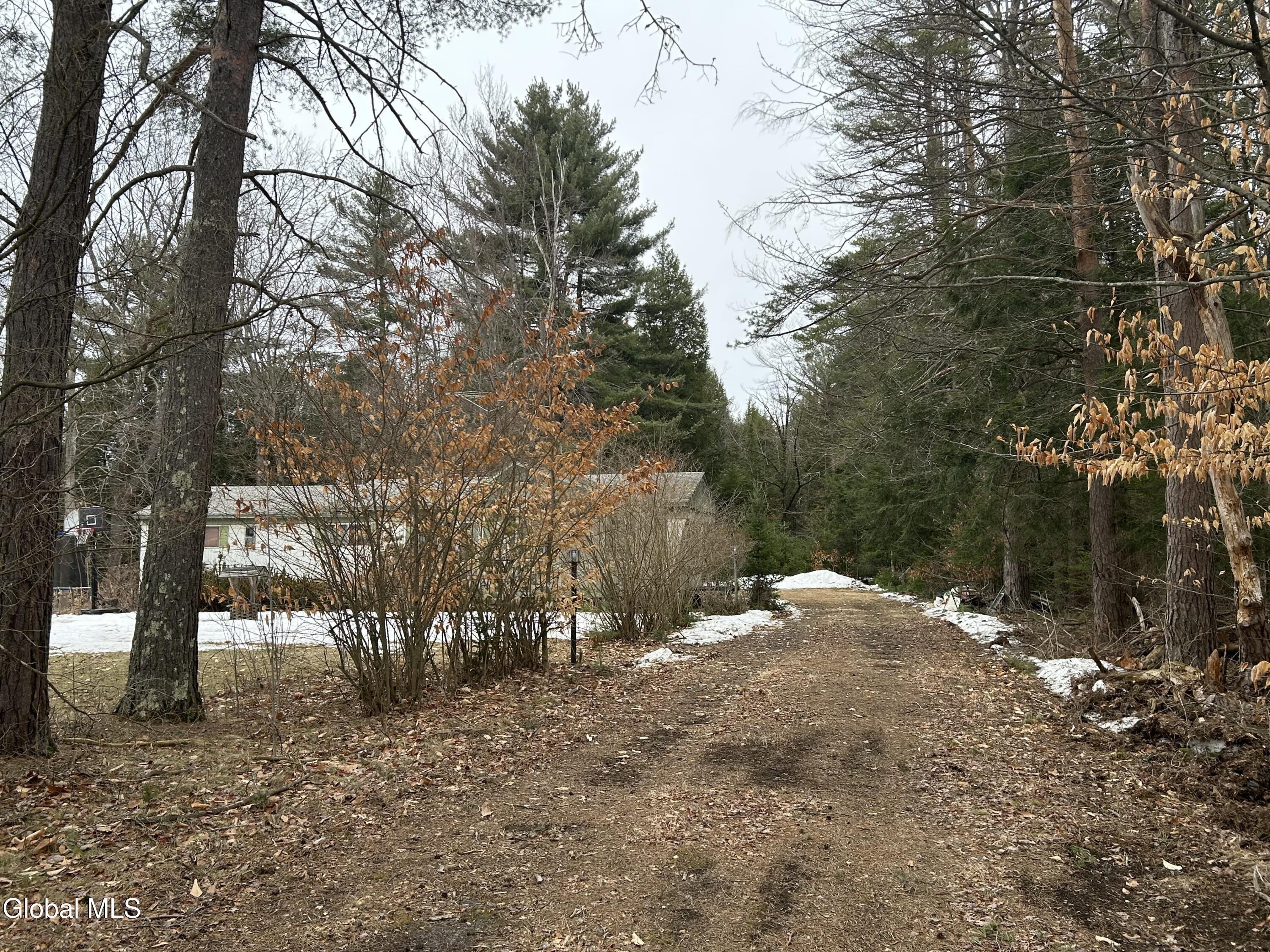 147 Lampman Road Broadalbin NY 12025