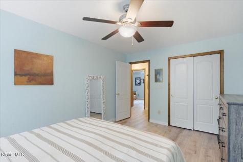 83 Woodside Drive Albany NY 12208