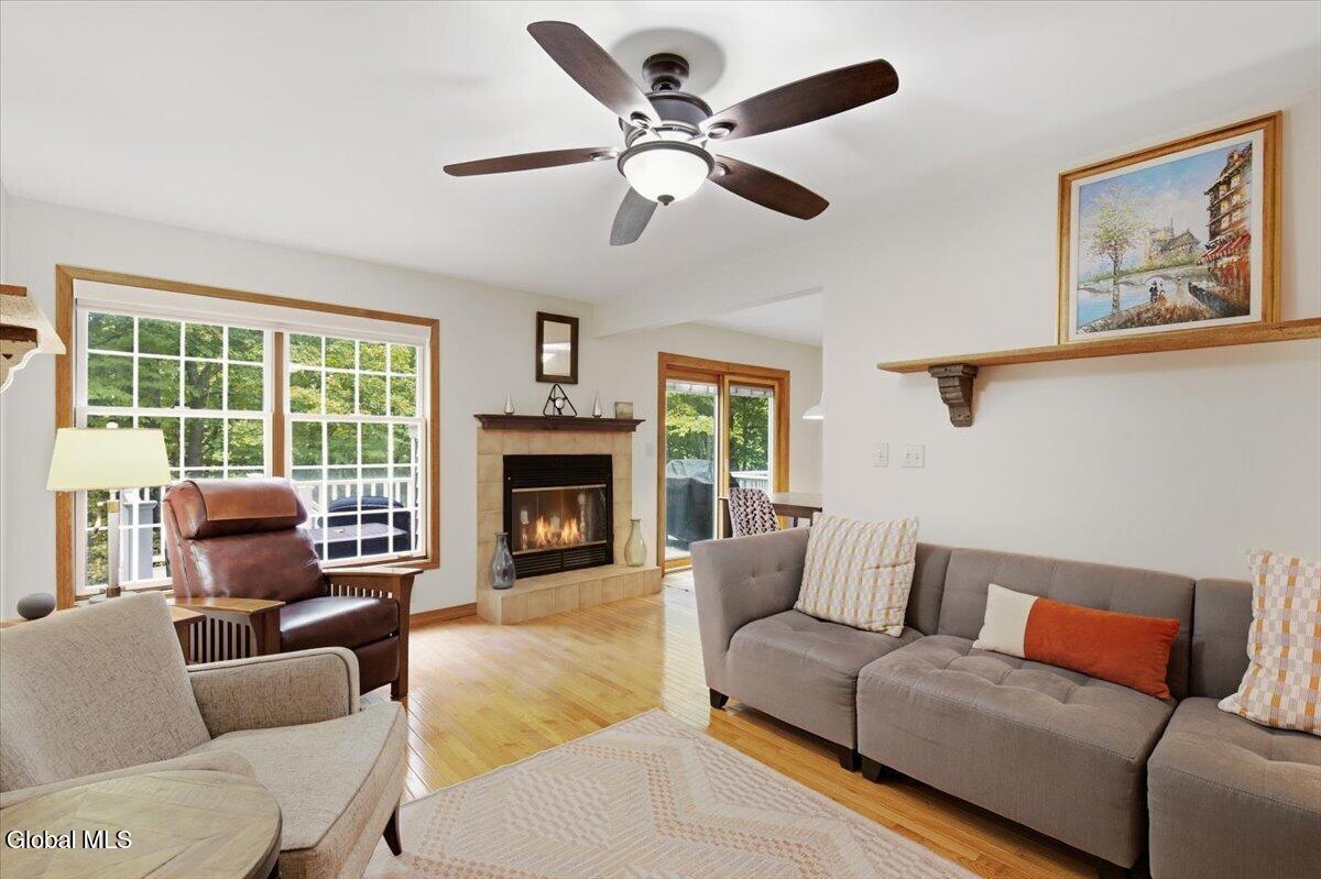 83 Woodside Drive Albany NY 12208
