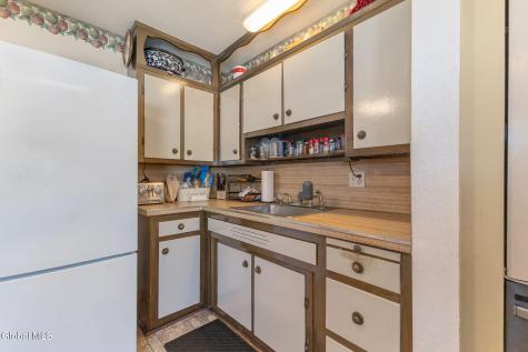 10 Tanglewood Road Albany NY 12205