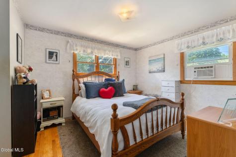 10 Tanglewood Road Albany NY 12205