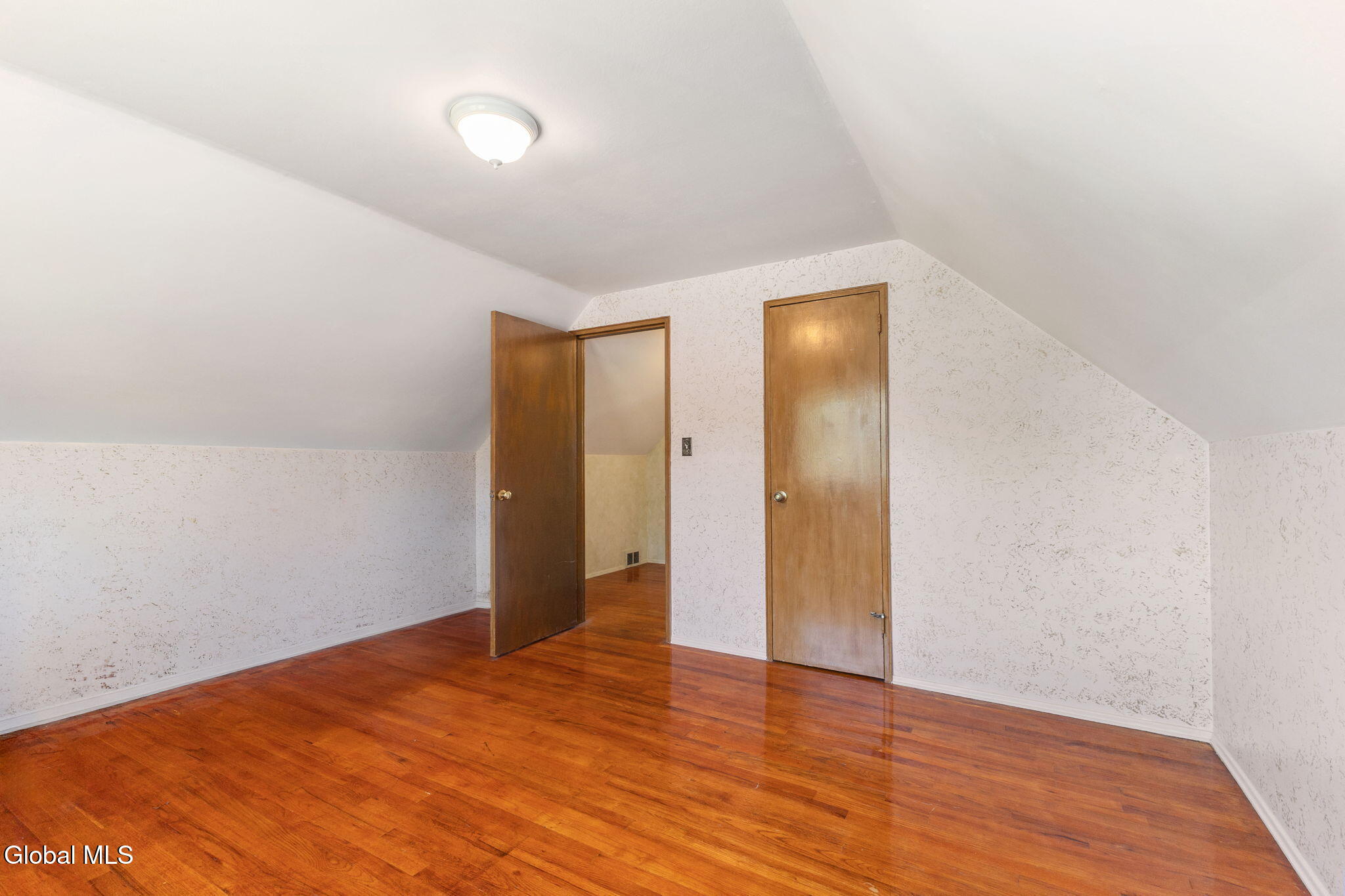 10 Tanglewood Road Albany NY 12205
