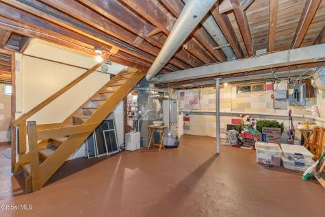10 Tanglewood Road Albany NY 12205